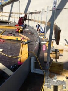 Außenwange für Betonauffahrt