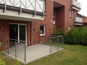 Edelstahl-Glas-Terassengeländer in Horumersiel