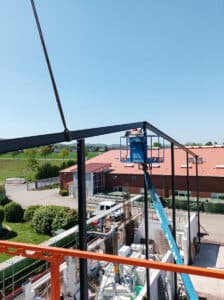 HEIKO Metallbau errichtet neue Lagerhalle in Bückeburg. Planung, Fertigung, Erd- und Fundamentarbeiten und Montage vor Ort aus einer Hand vom Industriebau-Profi.