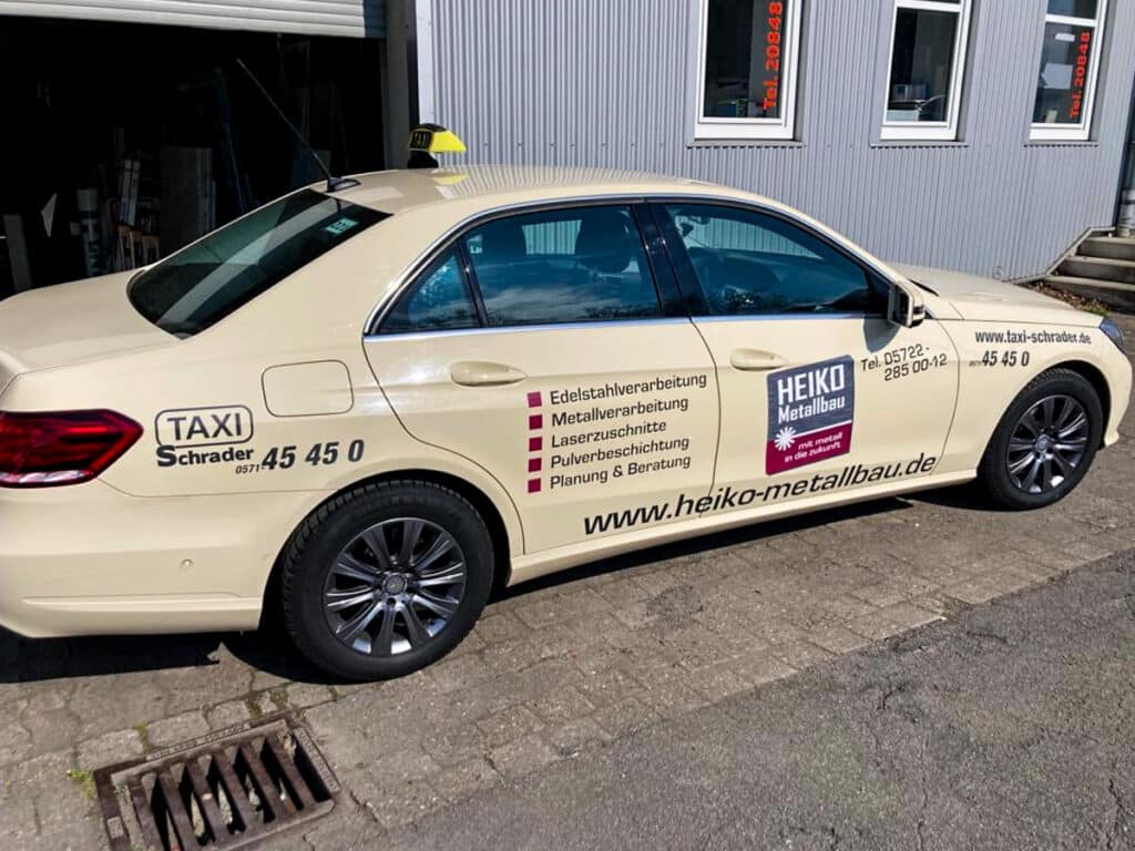 We are delighted to announce a new advertising partnership with Taxi Schrader from Porta Westfalica! Our latest advertising initiative utilises the Taxi Schrader fleet as a mobile advertising space.